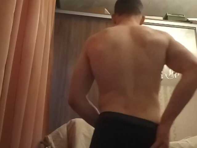 Live sex webcam photo for Johnyklebitz123321 #276947603