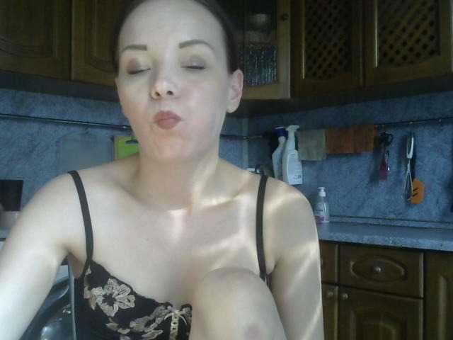 Live sex webcam photo for Jojo7777777-1 #277997695