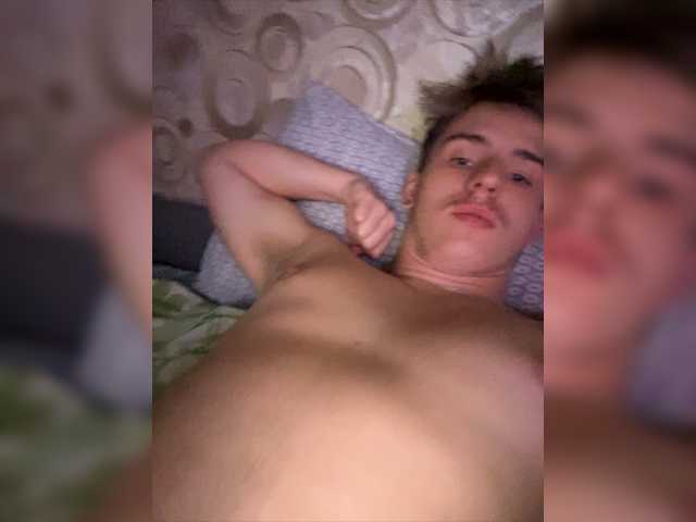 Live sex webcam photo for Joker2036 #278133975