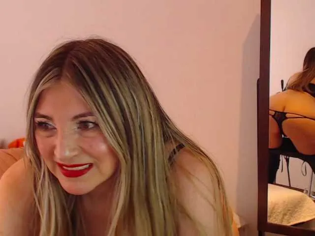 Live sex webcam photo for Jolie-Mature #276740133