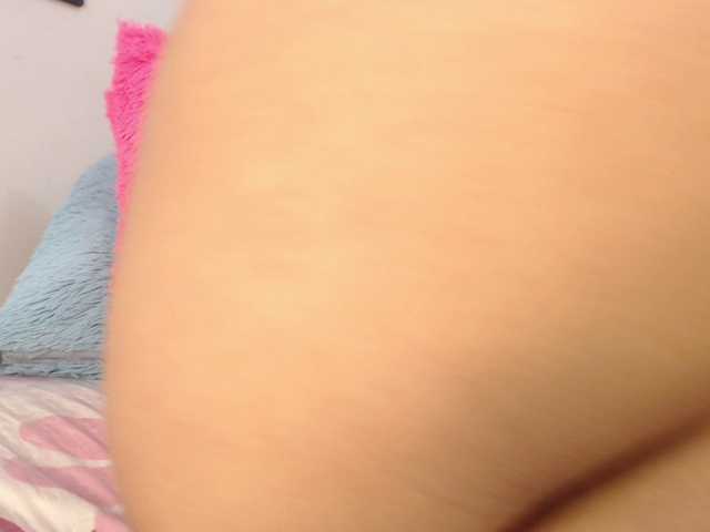 Live sex webcam photo for Joliet2 #291344248