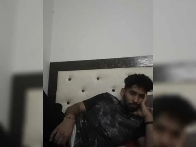 Live sex webcam photo for JonathanDoe #276675046