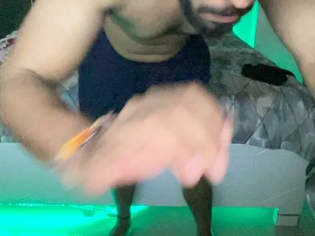 Live sex webcam photo for JonathanDoe #276865491