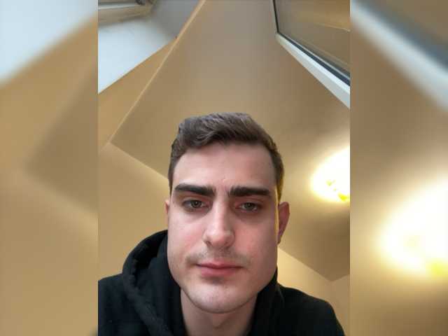 Live sex webcam photo for JonnyM #277863385