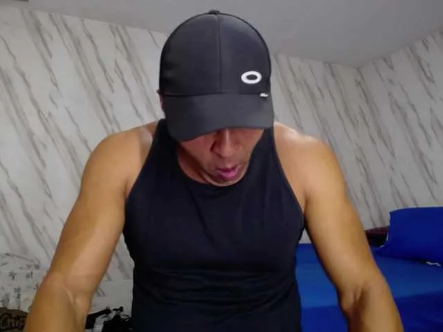 Live sex webcam photo for Jordan-Gomez #276920972