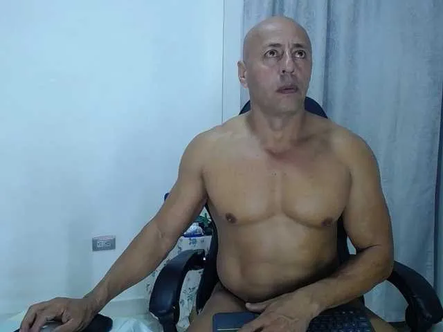 Live sex webcam photo for Jordan-Gomez #290452938