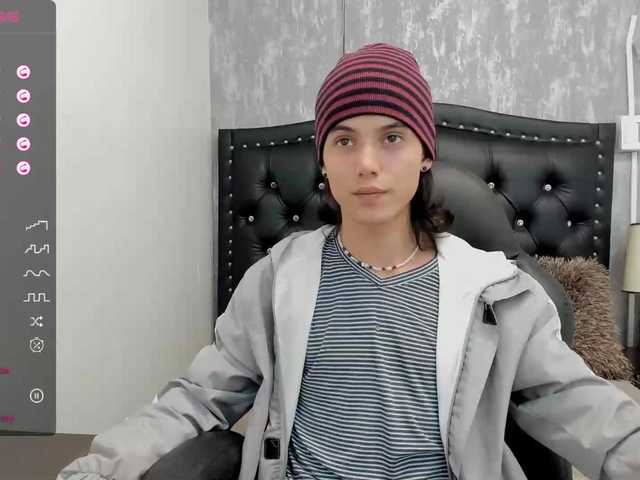 Live sex webcam photo for Josephd #277071661