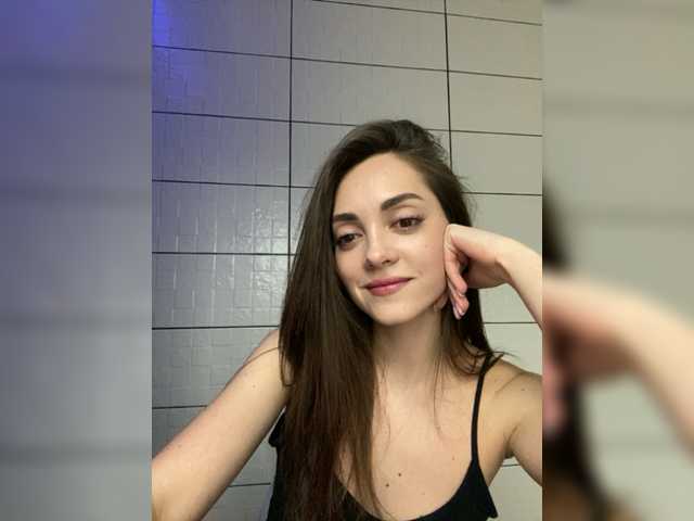 Live sex webcam photo for JoyVip25 #277020545