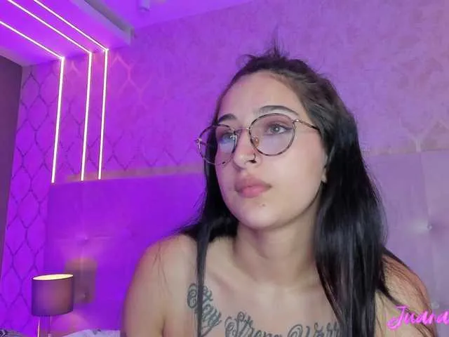 Live sex webcam photo for Juana-Green #291514945
