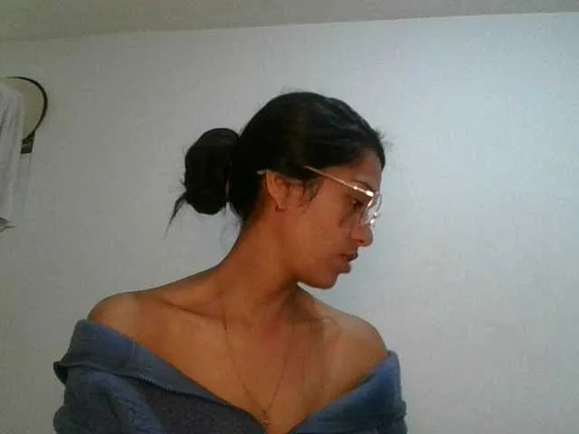 Live sex webcam photo for JuanaBrunette #291785079