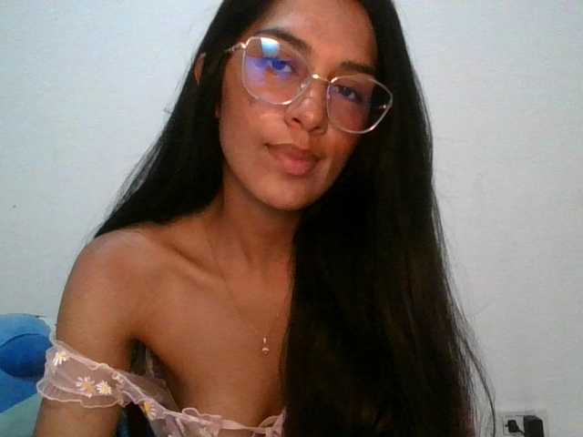 Live sex webcam photo for JuanaBrunette #291819759