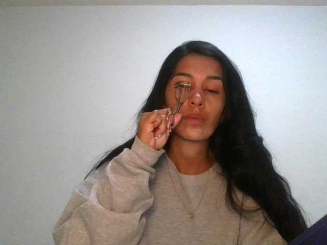 Live sex webcam photo for JuanaBrunette #292156871