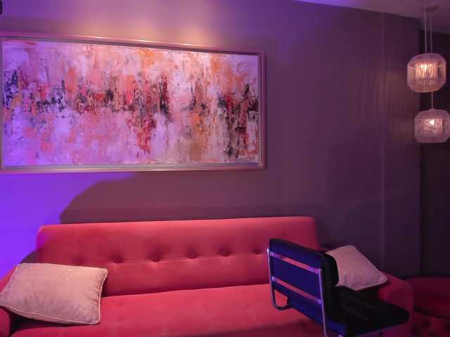 Live sex webcam photo for JuanitaClay #288047321