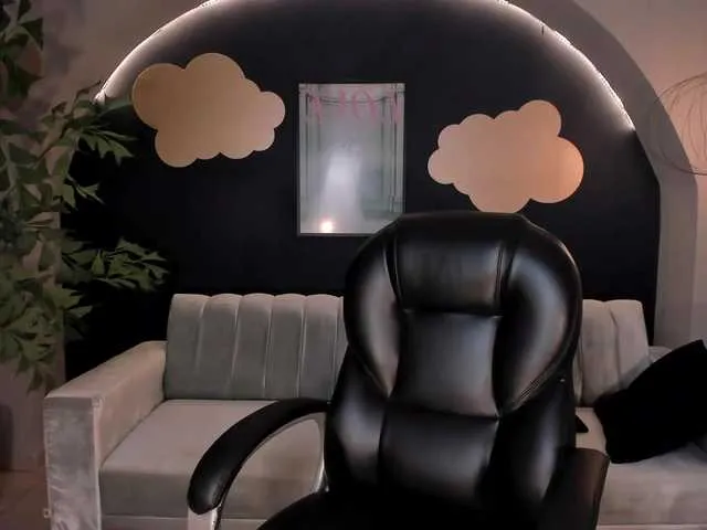 Live sex webcam photo for JuanitaClay #291038604