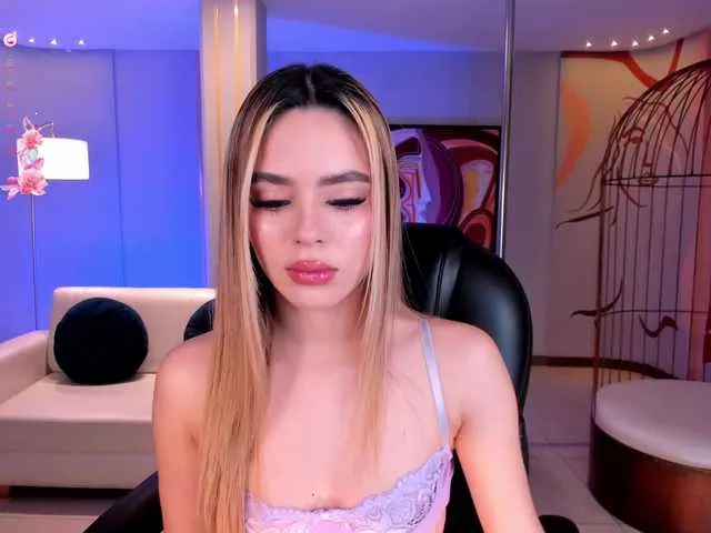 Live sex webcam photo for JuanitaClay #291278907