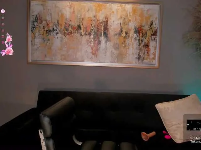 Live sex webcam photo for JuanitaClay #291373115