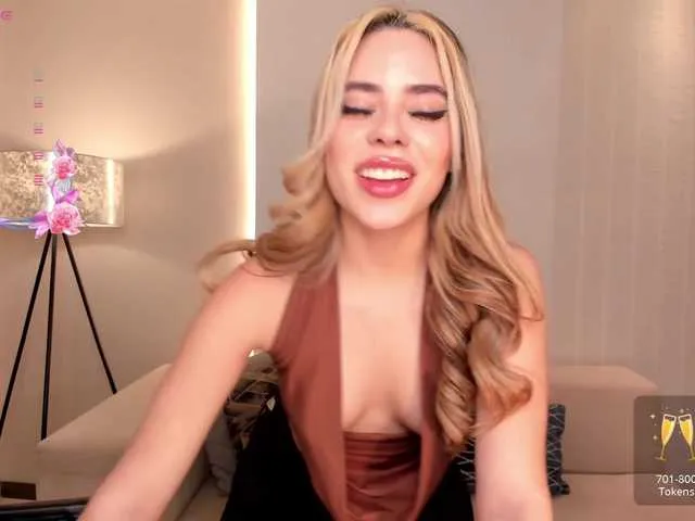 Live sex webcam photo for JuanitaClay #291624979