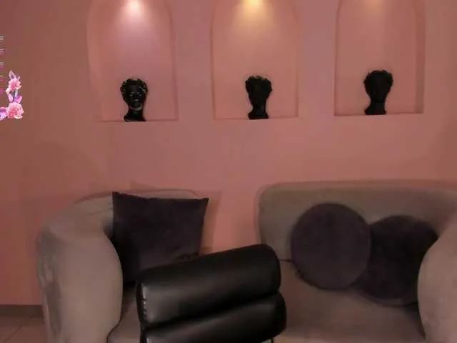 Live sex webcam photo for JuanitaClay #291926366