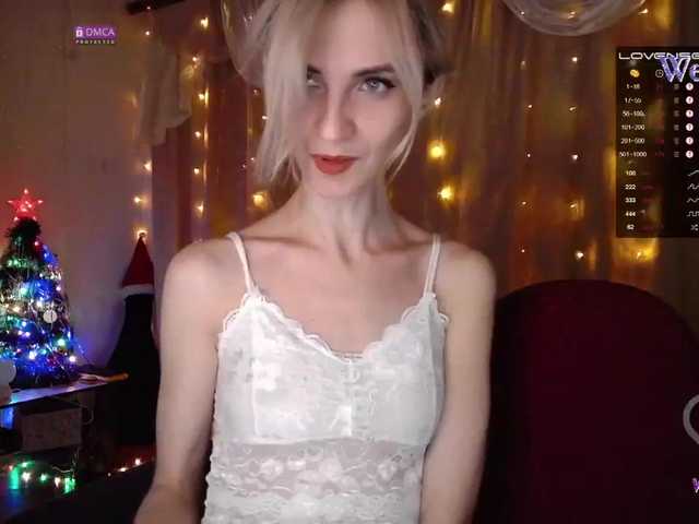 Live sex webcam photo for Judy-Hot #271830698