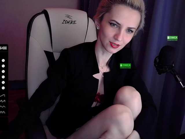 Live sex webcam photo for Judy-Hot #273214155