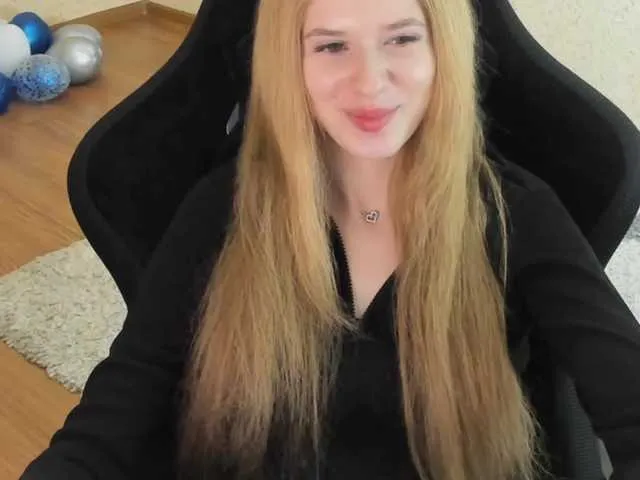 Live sex webcam photo for JudyCartier #277226319