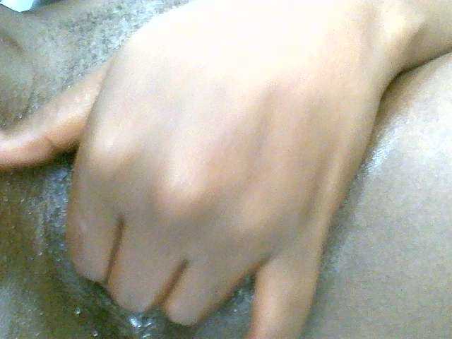 Live sex webcam photo for Juicy-choco #277917777