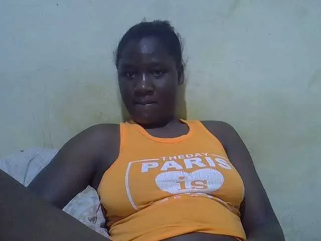 Live sex webcam photo for Juicy-pussy1 #291126869