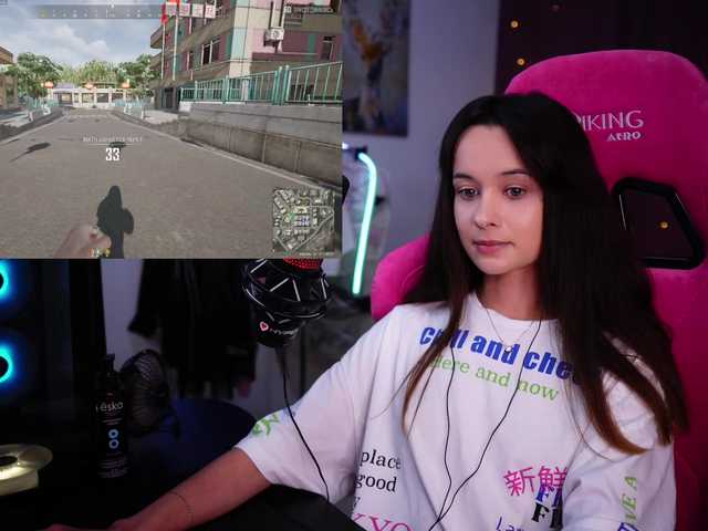 Live sex webcam photo for JuicyAngel #278195410