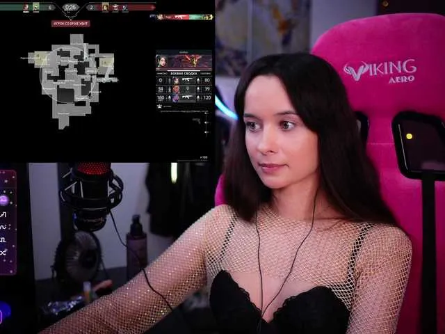 Live sex webcam photo for JuicyAngel #278299013