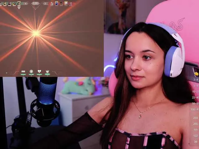 Live sex webcam photo for JuicyAngel #291418172