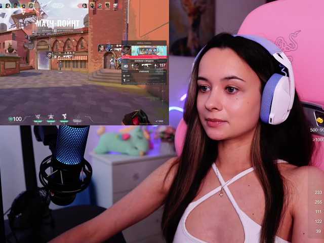 Live sex webcam photo for JuicyAngel #291425294