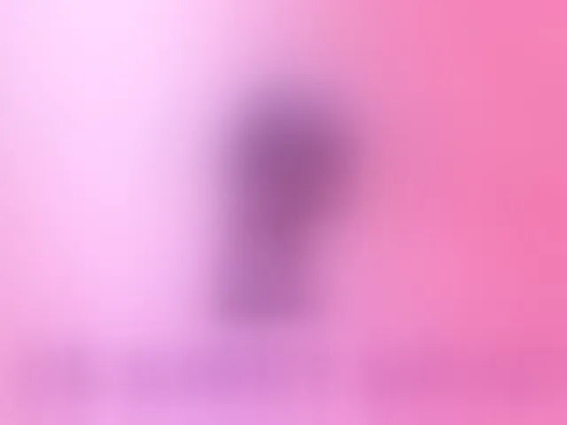 Live sex webcam photo for JuicyAngel #293268812