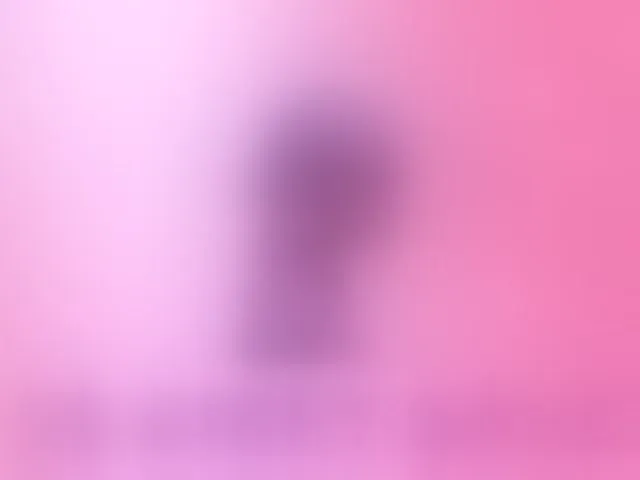 Live sex webcam photo for JuicyAngel #293276675