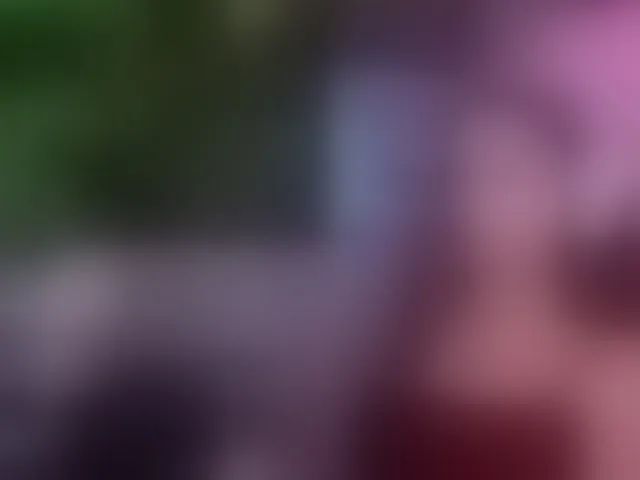 Live sex webcam photo for JuicyAngel #293466052