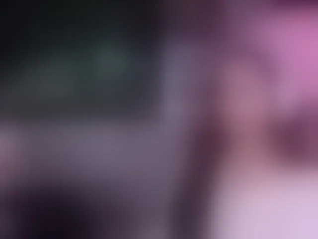 Live sex webcam photo for JuicyAngel #293482911