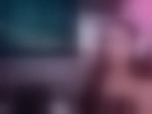 Live sex webcam photo for JuicyAngel #293538462