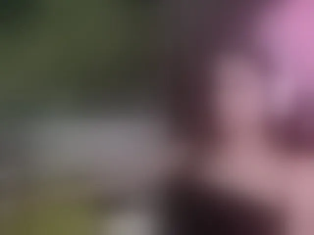 Live sex webcam photo for JuicyAngel #293838475