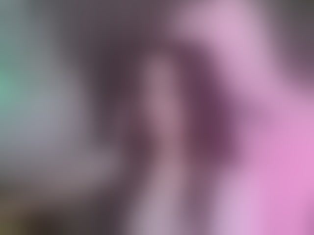 Live sex webcam photo for JuicyAngel #294118031