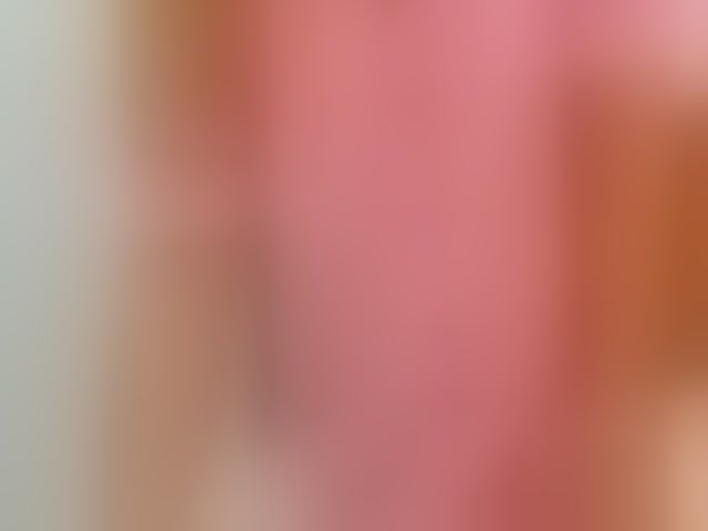 Live sex webcam photo for JuicyGloss #294132324