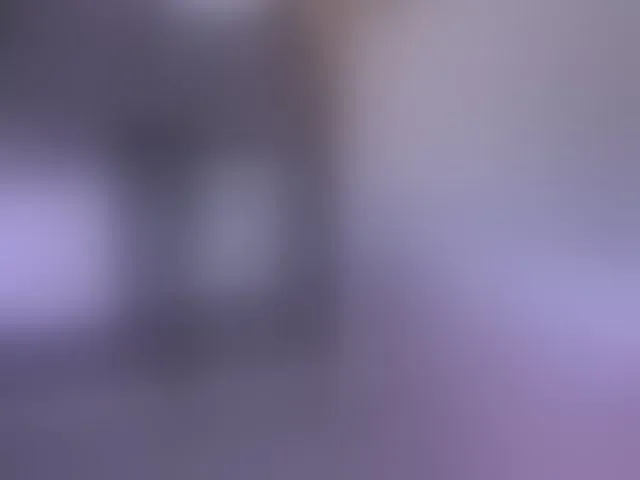Live sex webcam photo for JuicyJessye #294154772