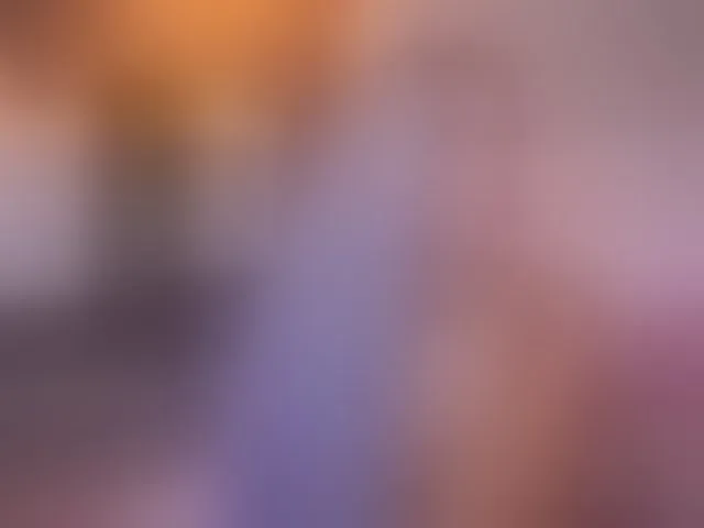 Live sex webcam photo for JuicyJessye #294276188