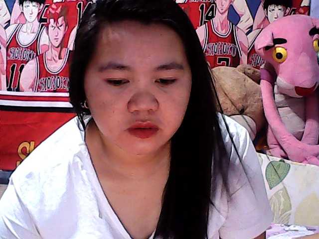 Live sex webcam photo for JuicyMom #276869249