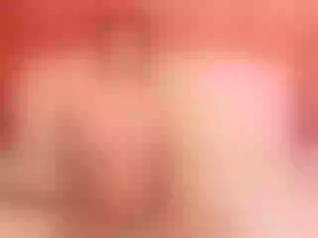 Live sex webcam photo for JuicyOlivia #291292563