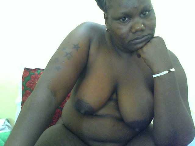 Live sex webcam photo for Juicyblackboobs #276042988