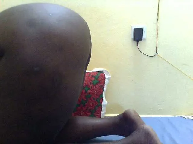 Live sex webcam photo for Juicyblackboobs #276046944