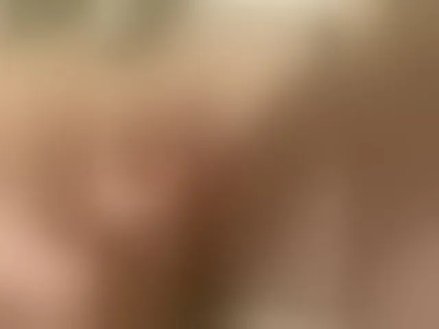 Live sex webcam photo for Juicypeach69 #292733402