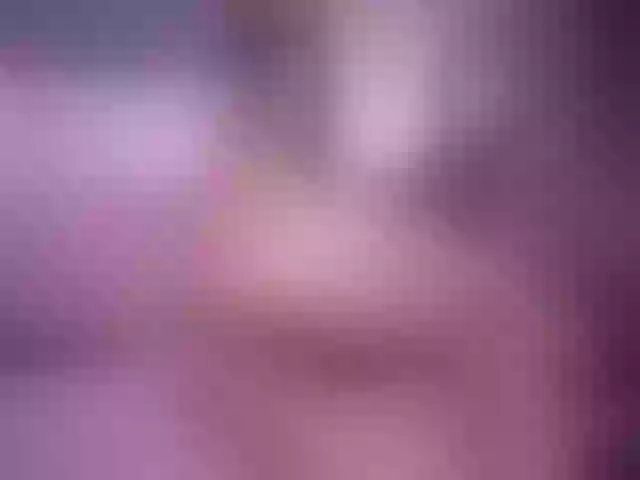 Live sex webcam photo for JuicyyAngel #272022884