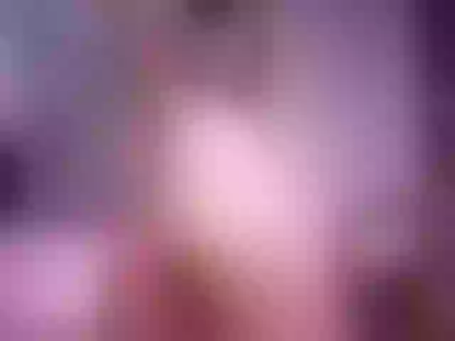 Live sex webcam photo for JuicyyAngel #273922643