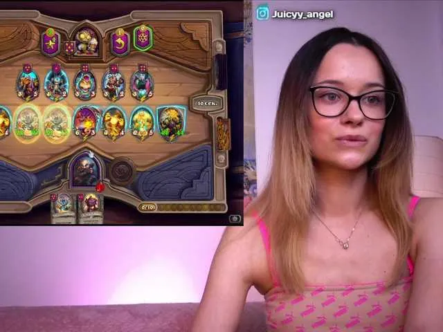 Live sex webcam photo for JuicyyAngel #274439610