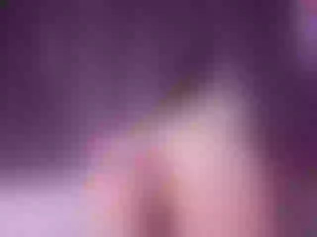 Live sex webcam photo for JuicyyAngel #275969039